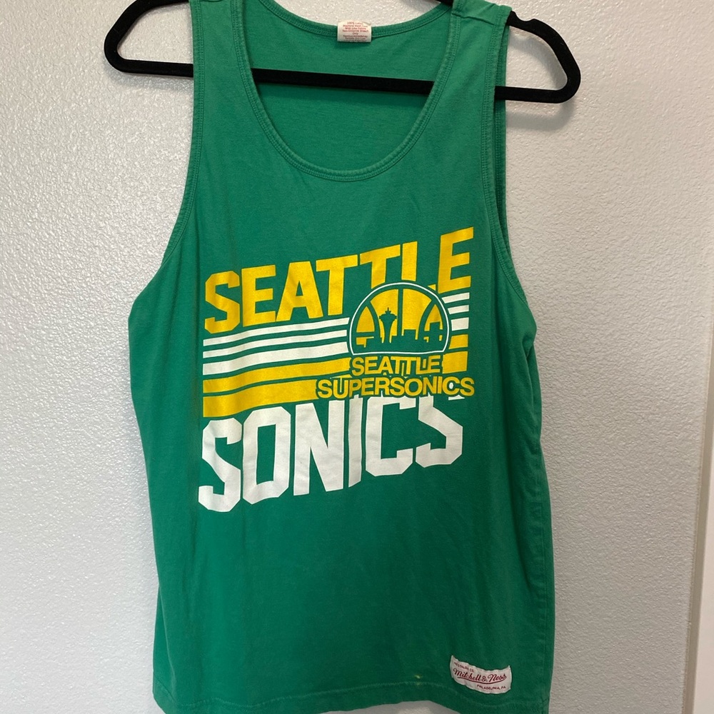 Vintage Seattle Sonics tank sized large